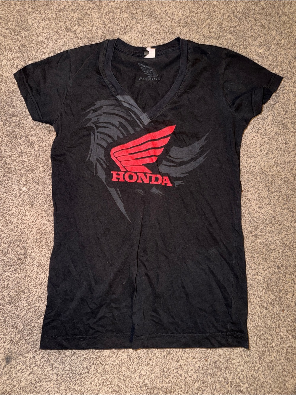Women’s Honda V neck
